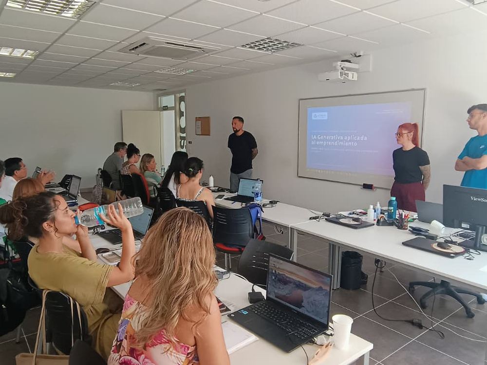 Taller presencial de IA generativa aplicada al emprendimiento